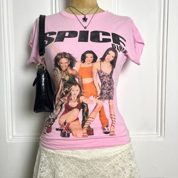 SPICE girls pink short sleeve tee with logo and iconic 2000’s photo size S - Picture 3 of 6